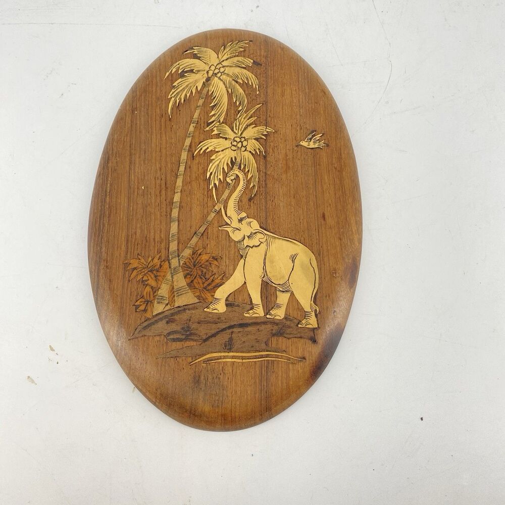 Indian Elephant Inlaid Wood Marquetry Oval Wall Plaque 9” x 6”